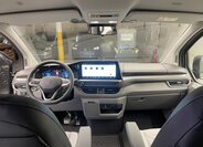 Volkswagen Caravelle 8