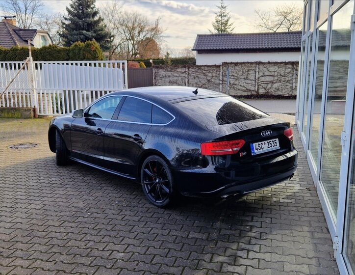 Audi S5 Sedan / Limuzína 3,0 l 245 kw