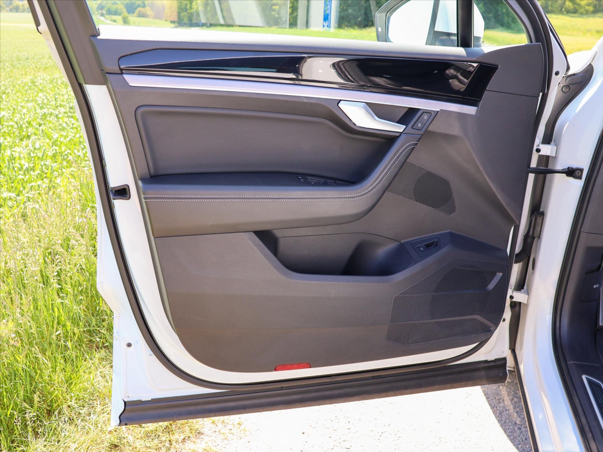 Volkswagen Touareg SUV 3,0 l 170 kw