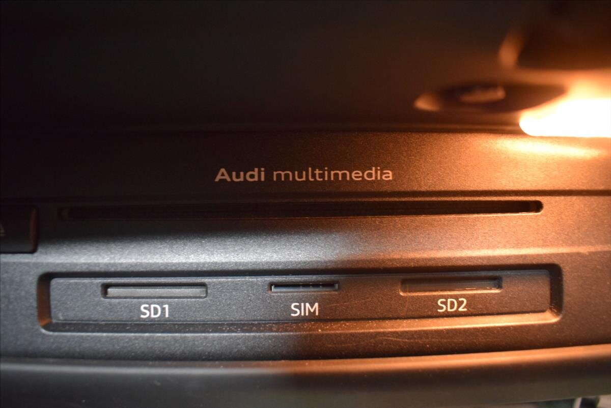 Audi A4 Sedan 2,0 l 140 kw