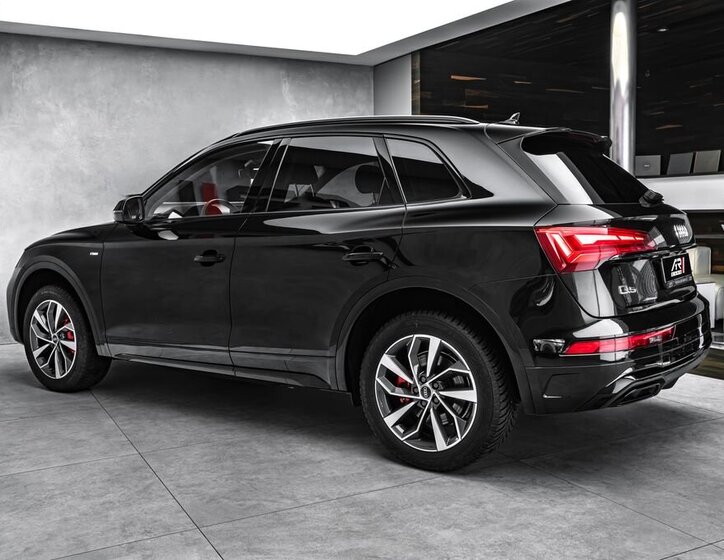 Audi Q5 SUV 2,0 l 150 kw