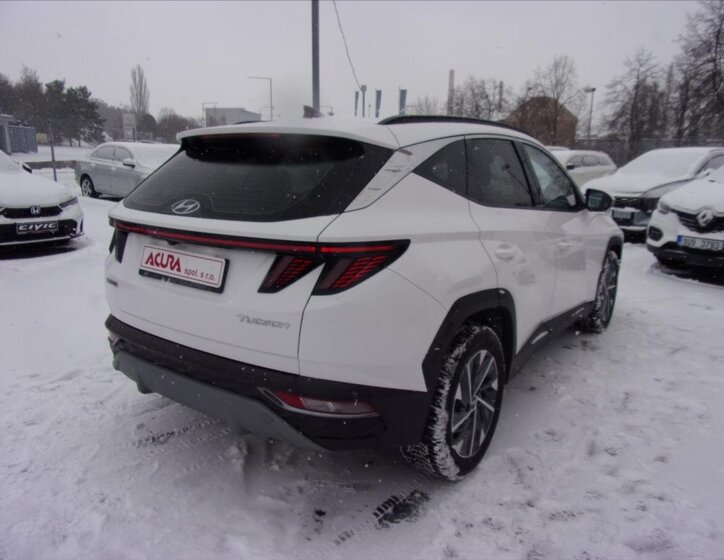 Hyundai Tucson SUV 1,6 l 110 kw