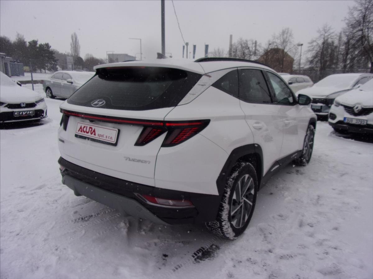 Hyundai Tucson SUV 1,6 l 110 kw