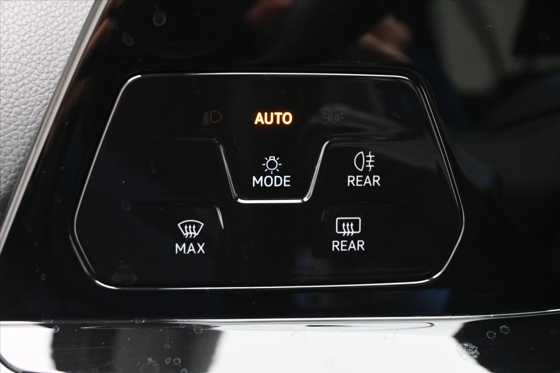 Volkswagen Golf Kombi 2,0 l 110 kw