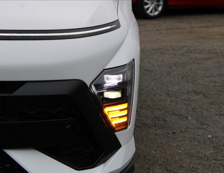 Hyundai Kona SUV 1,6 l 145 kw