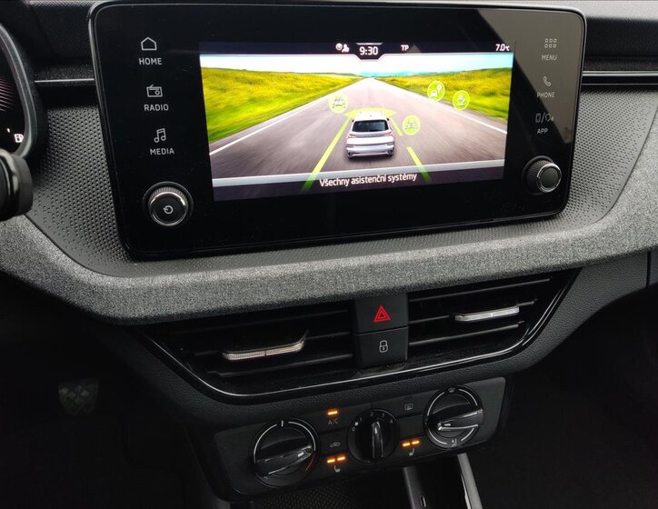 Škoda Kamiq SUV 999,0 85 kw