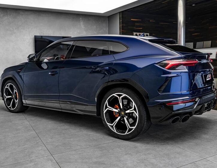 Lamborghini Urus 7