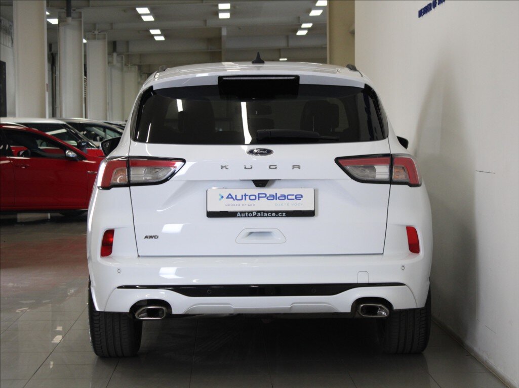 Ford Kuga SUV / Terénní 2,0 l 140 kw