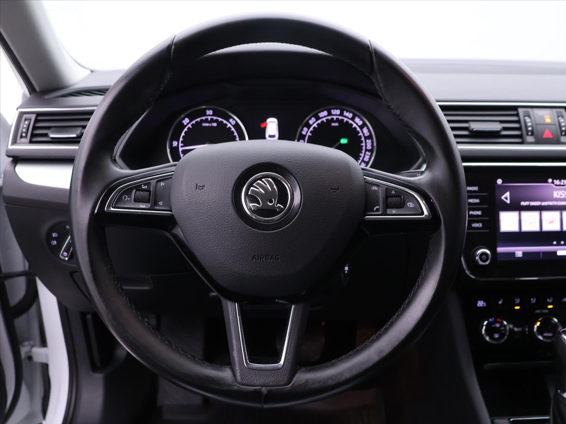 Škoda Superb Kombi 2,0 l 110 kw