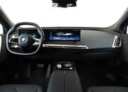 BMW iX 12