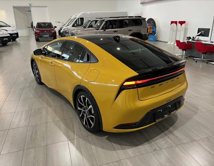 Toyota Prius Liftback 2,0 l 163 kw