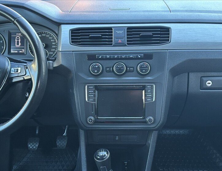 Volkswagen Caddy Kombi 1,4 l 96 kw