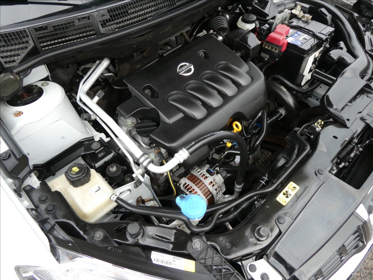 Nissan Qashqai SUV 2,0 l 104 kw