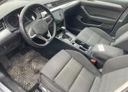 Volkswagen Passat 2