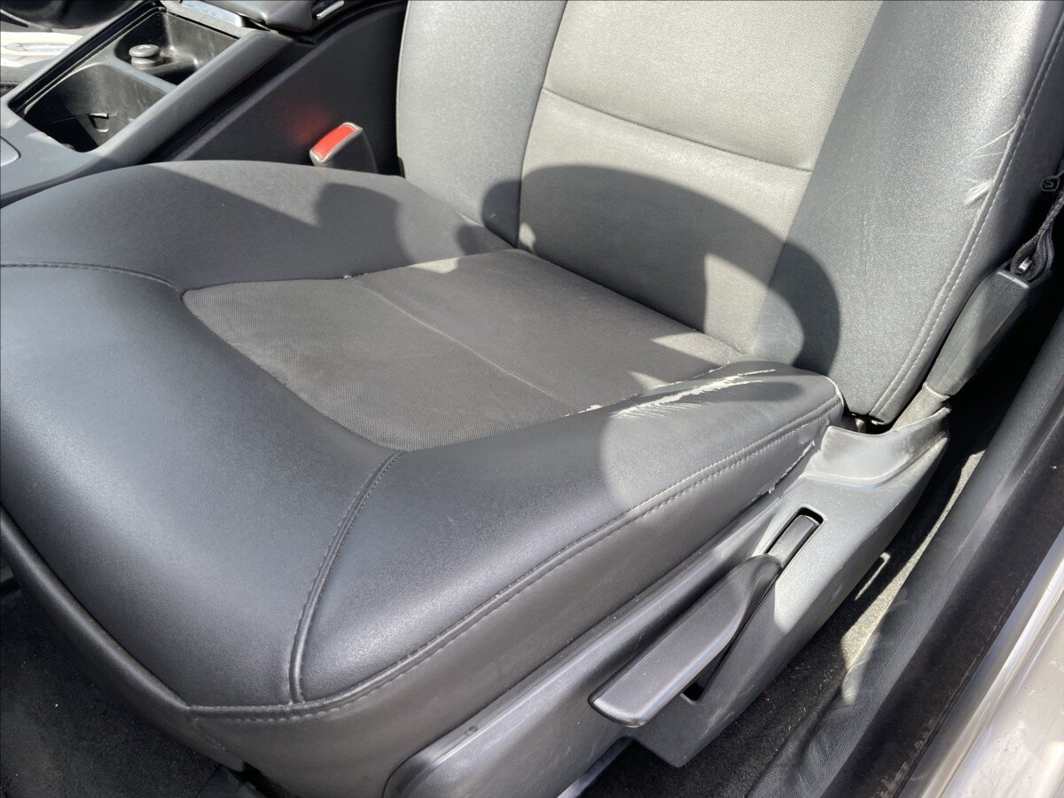 Volvo V70 Kombi 2,0 l 100 kw