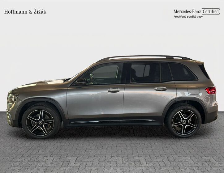 Mercedes-Benz GLB 8
