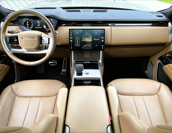 Land Rover Range Rover SUV 4,4 l 390 kw