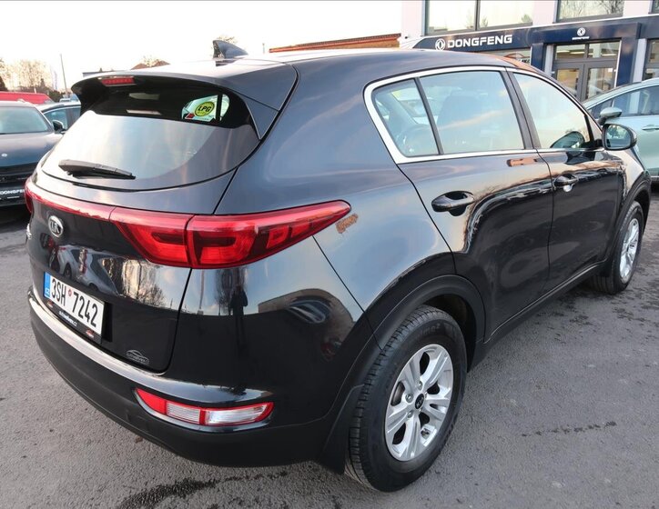 KIA Sportage SUV / Terénní 1,6 l 97 kw