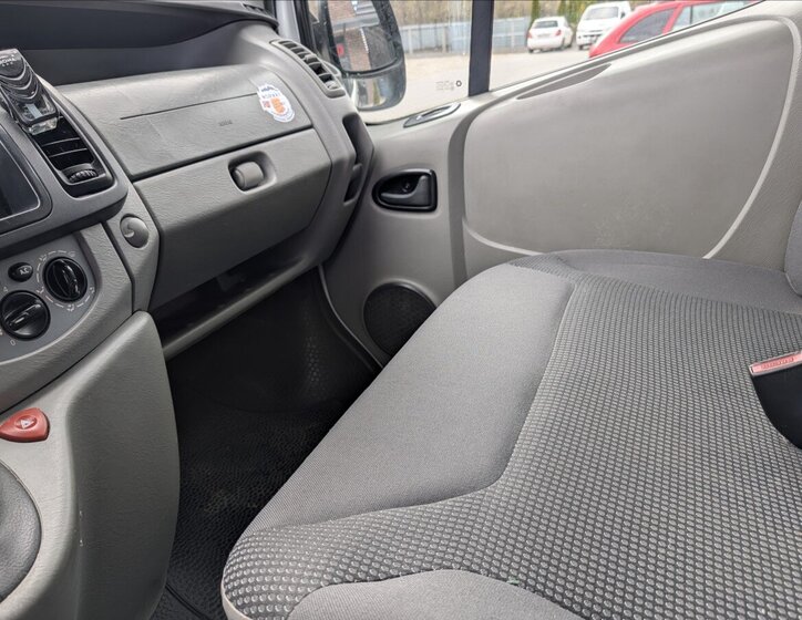 Opel Vivaro Skříň 2,0 l 84 kw