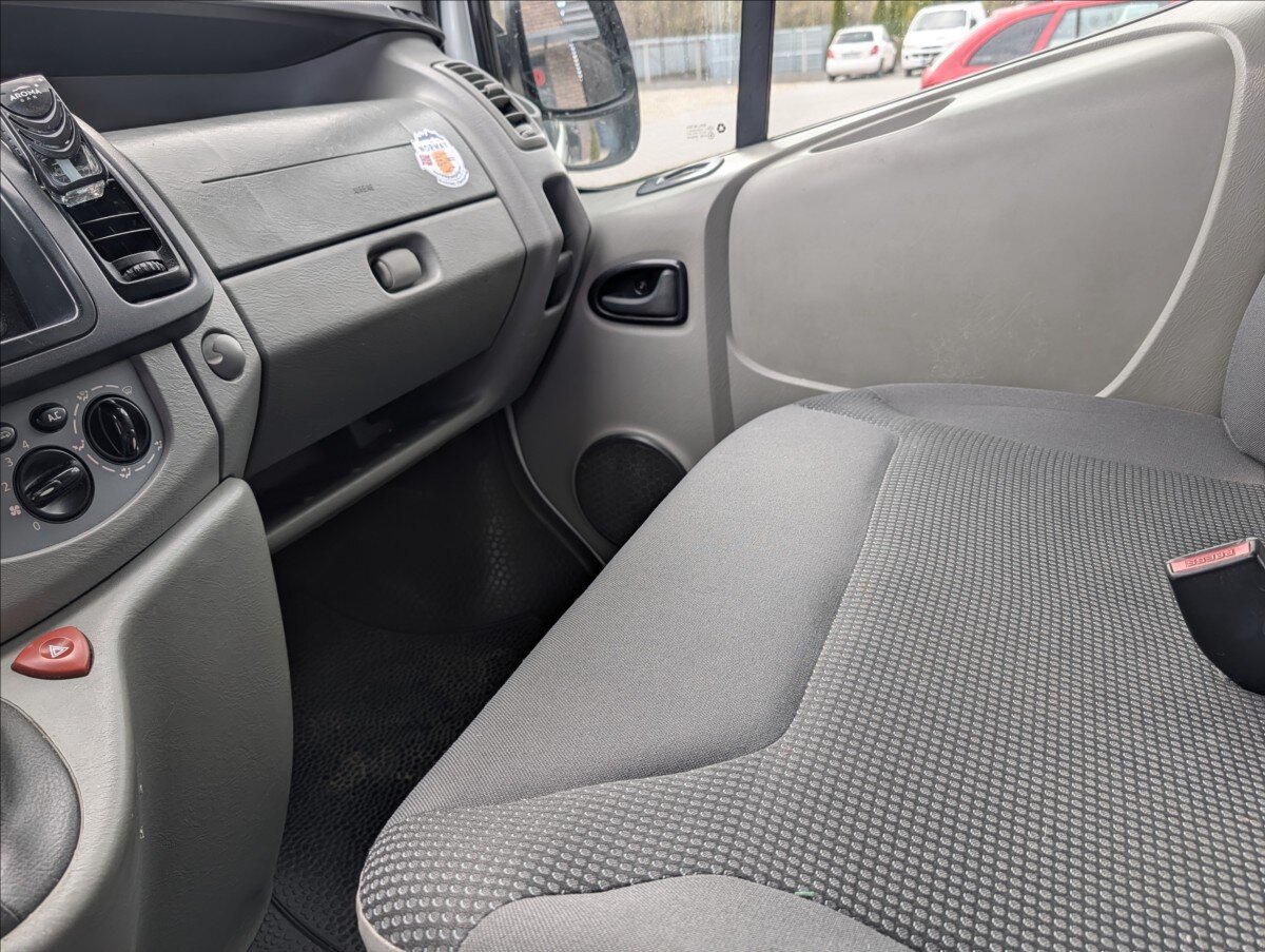 Opel Vivaro Skříň 2,0 l 84 kw