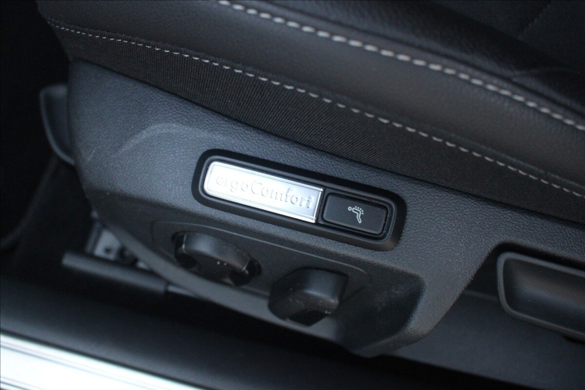 Volkswagen Arteon Liftback 2,0 l 147 kw