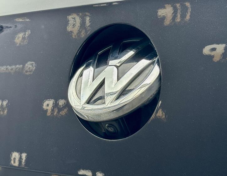 Volkswagen Passat 44