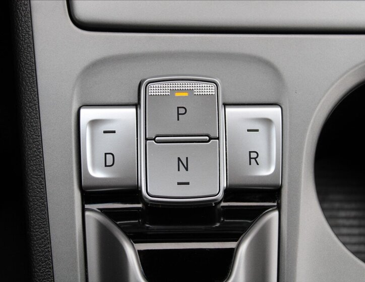 Hyundai Kona SUV / Terénní 0,0 150 kw