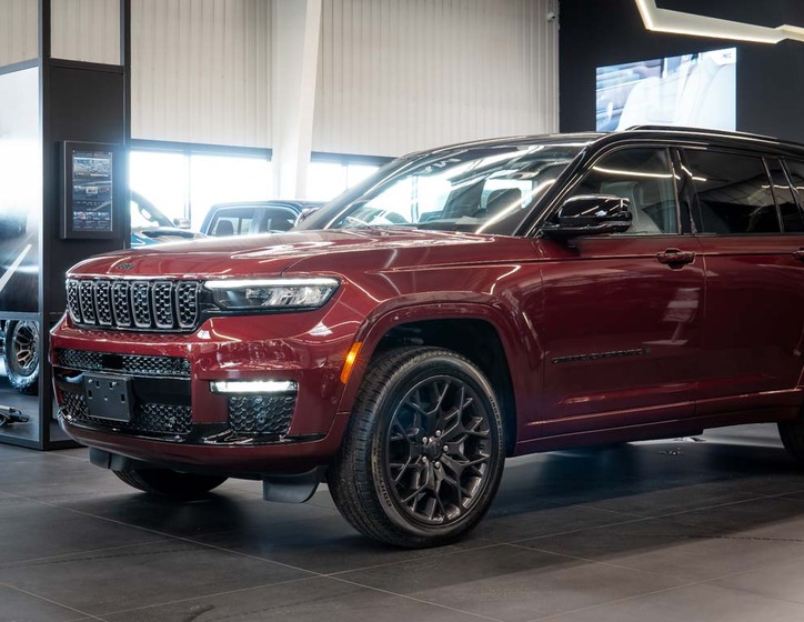 Jeep Grand Cherokee 12