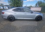 Škoda Superb Sedan / Limuzína 2,0 l 140 kw