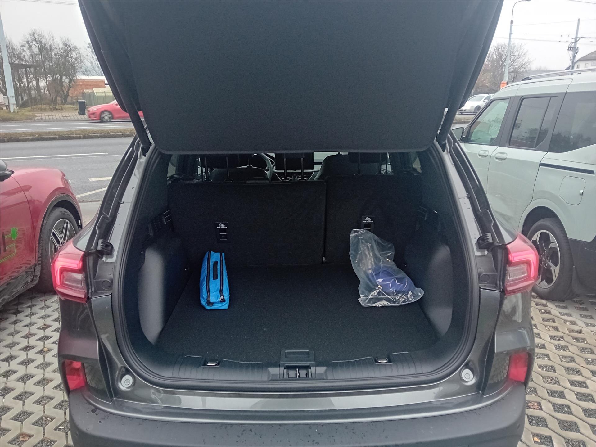 Ford Kuga SUV 2,5 l 134 kw