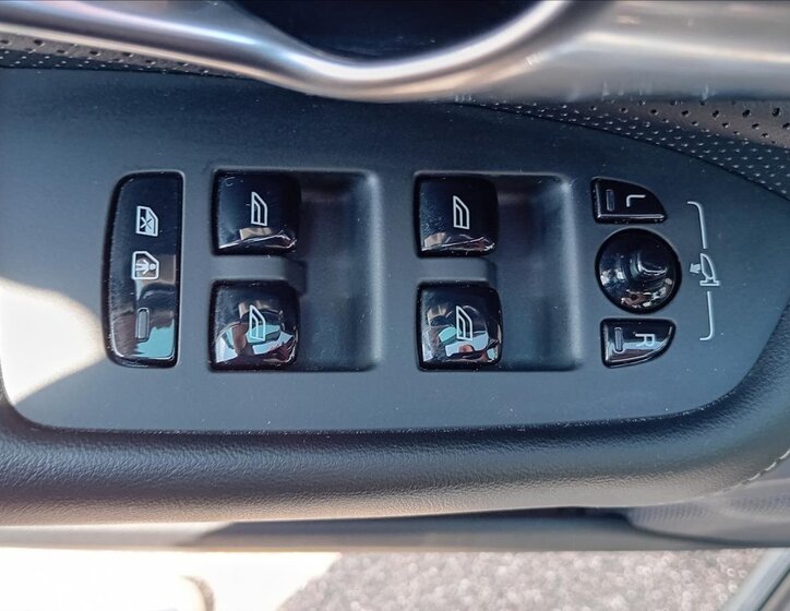 Volvo XC90 SUV 2,0 l 173 kw