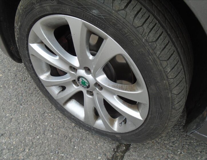 Škoda Superb Kombi 2,0 l 125 kw