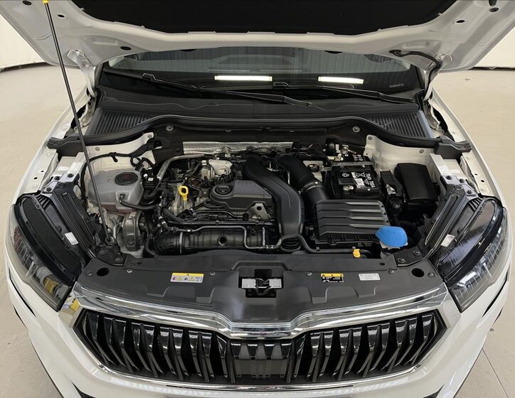 Škoda Karoq SUV 1,5 l 110 kw