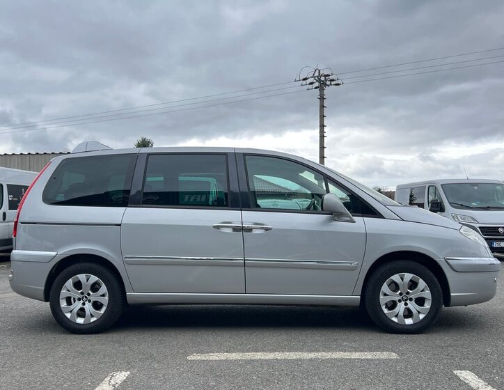 Citroën C8 MPV 2,0 l 120 kw