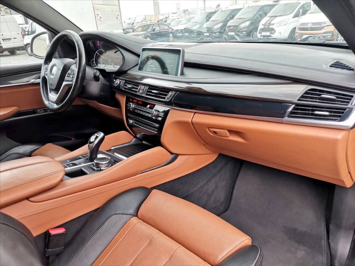 BMW X6 SUV / Terénní 3,0 l 190 kw