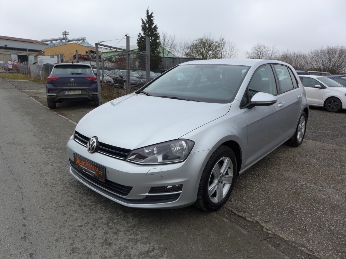 Volkswagen Golf Hatchback 1,2 l 77 kw