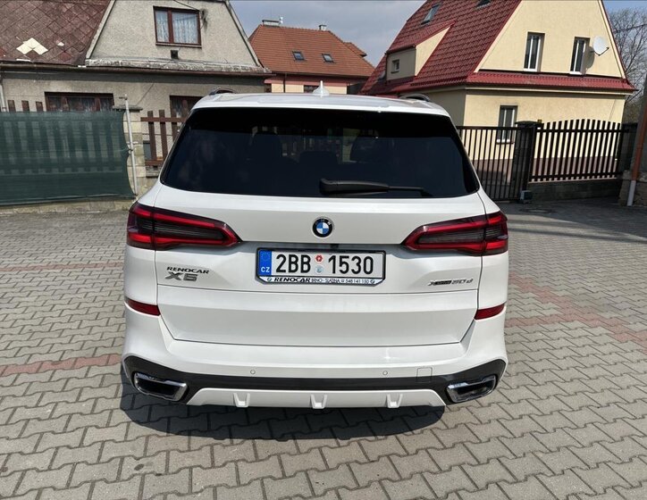 BMW X5 SUV / Terénní 3,0 l 195 kw