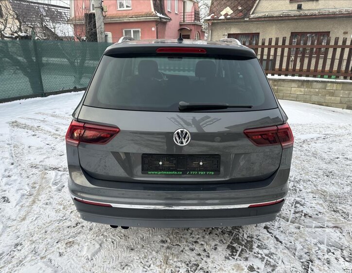 Volkswagen Tiguan 6