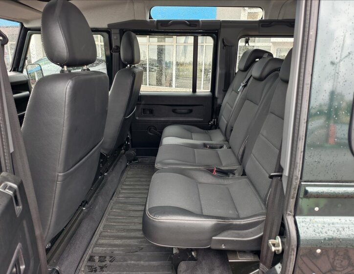 Land Rover Defender Ostatní 2,2 l 90 kw