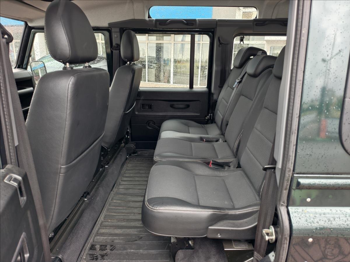 Land Rover Defender Ostatní 2,2 l 90 kw