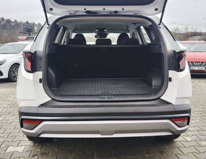 Hyundai Tucson SUV 1,6 l 118 kw
