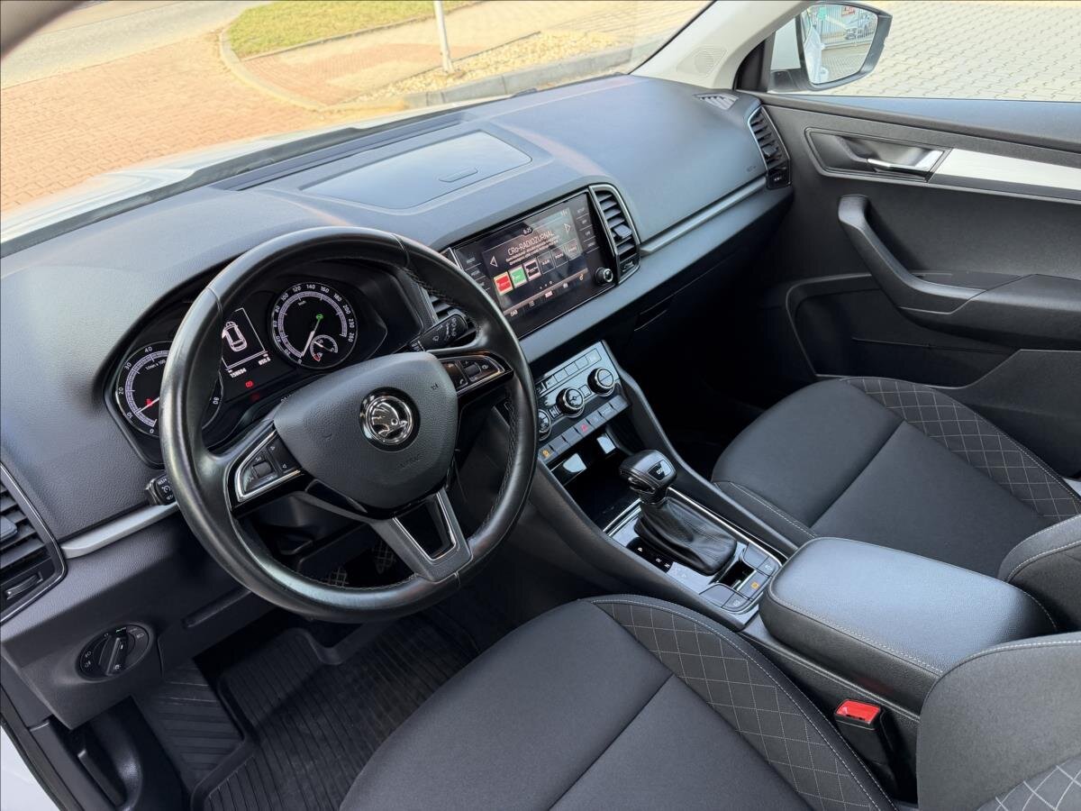 Škoda Karoq SUV / Terénní 1,5 l 110 kw