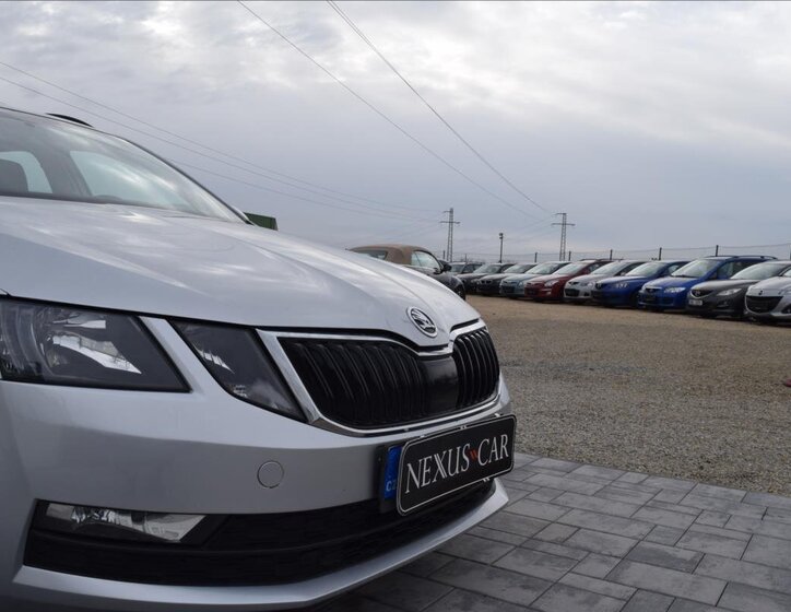 Škoda Octavia 12