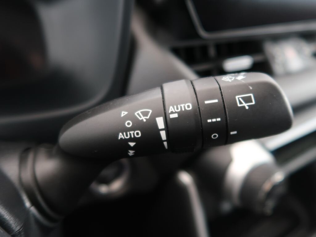Toyota RAV4 SUV / Terénní 2,5 l 131 kw
