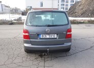 Volkswagen Touran 10