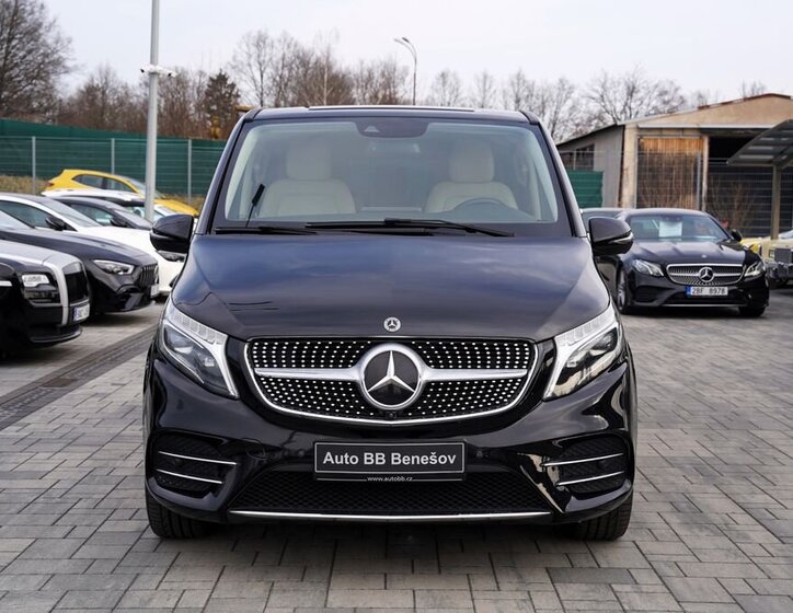 Mercedes-Benz Třídy V MPV 2,0 l 174 kw