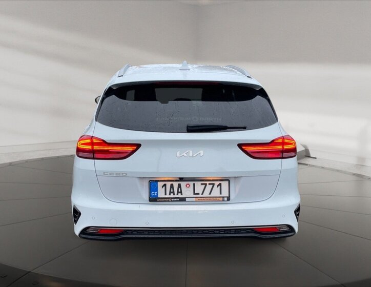 KIA Ceed Kombi 1,5 l 117 kw
