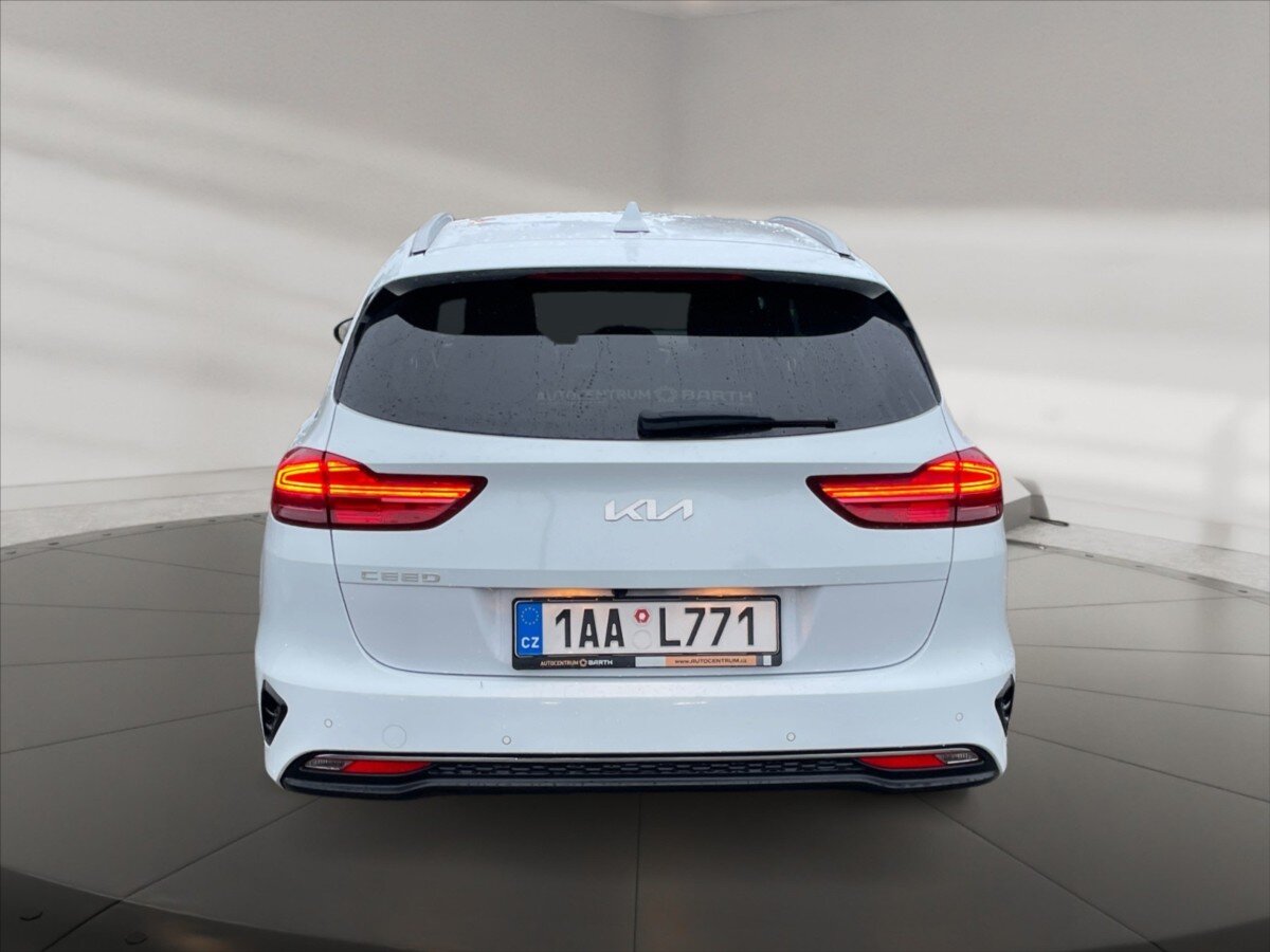 KIA Ceed Kombi 1,5 l 117 kw