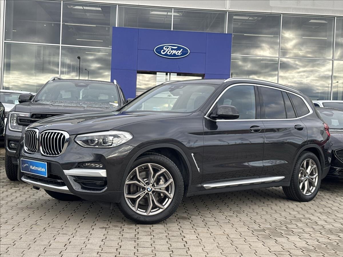 BMW X3 SUV / Terénní 2,0 l 185 kw