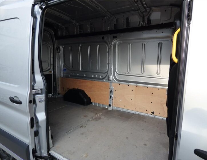 Ford Transit Ostatní 2,0 l 125 kw